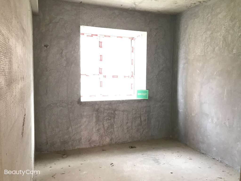 时代天骄毛坯三房中间楼层户型方正房东诚意出售