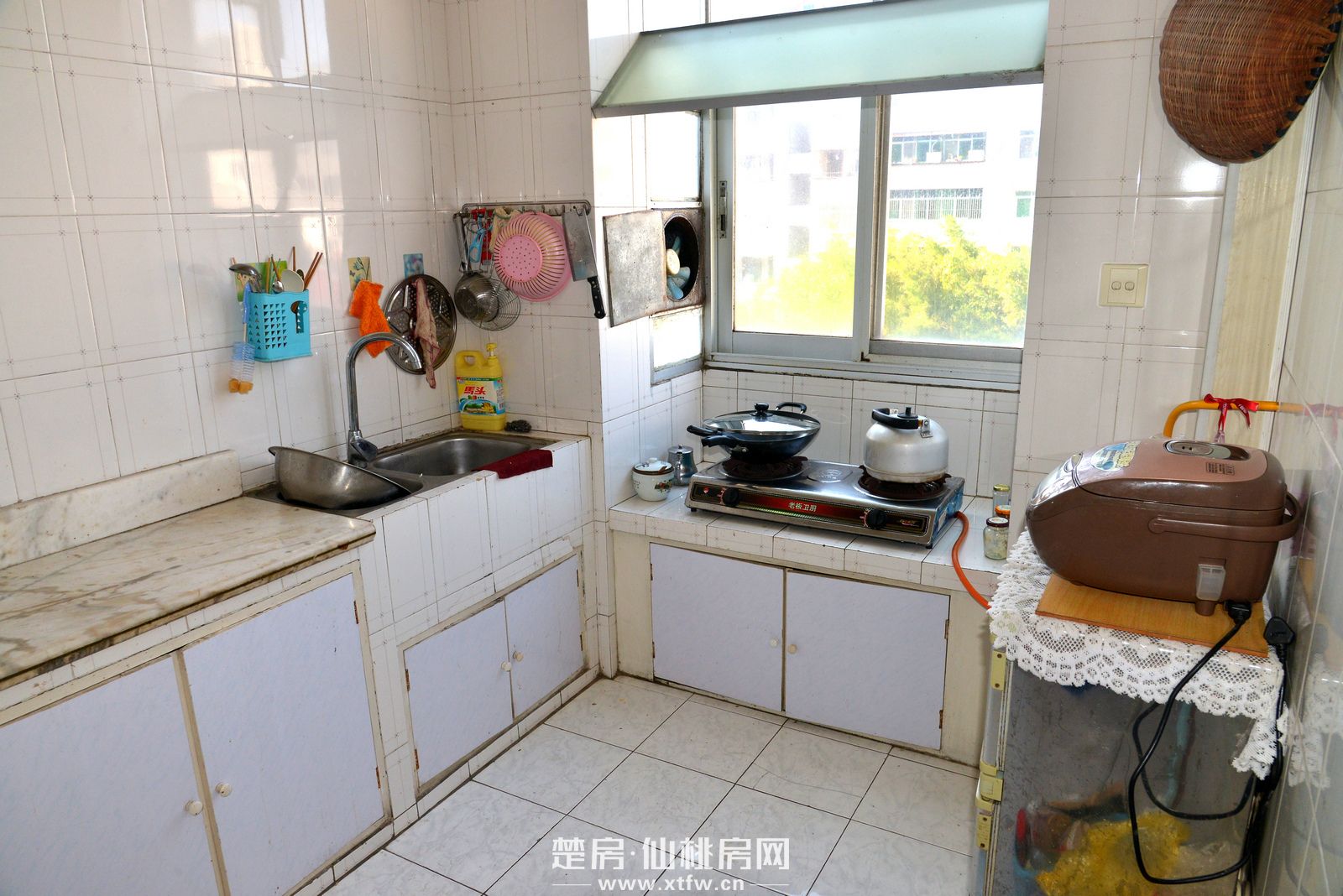 仙桃中学、实验二小大洪新校区旁4室2厅2卫