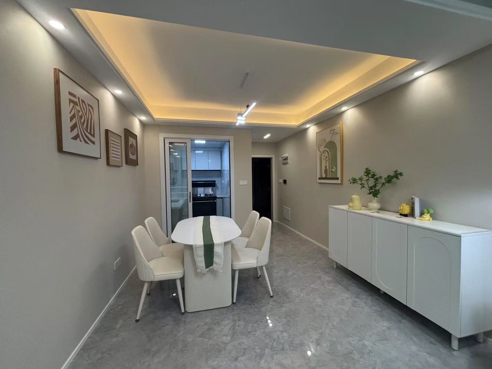 城南，沔阳公馆，全新精装三房，证满二，单价5600，诚心出售，拎包入住