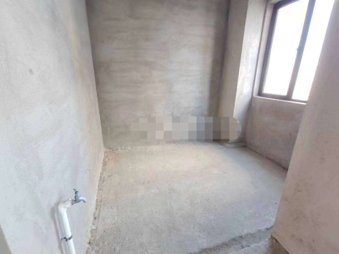 63，亏本出，荣怀小高层，好楼层单价5700，证满二，三开间朝南，一梯一户