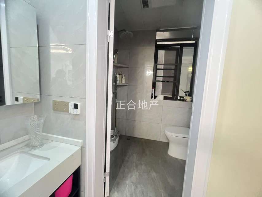 捡漏，城南忠心，精装三房，单价5000，电梯好楼层，12楼，成色新