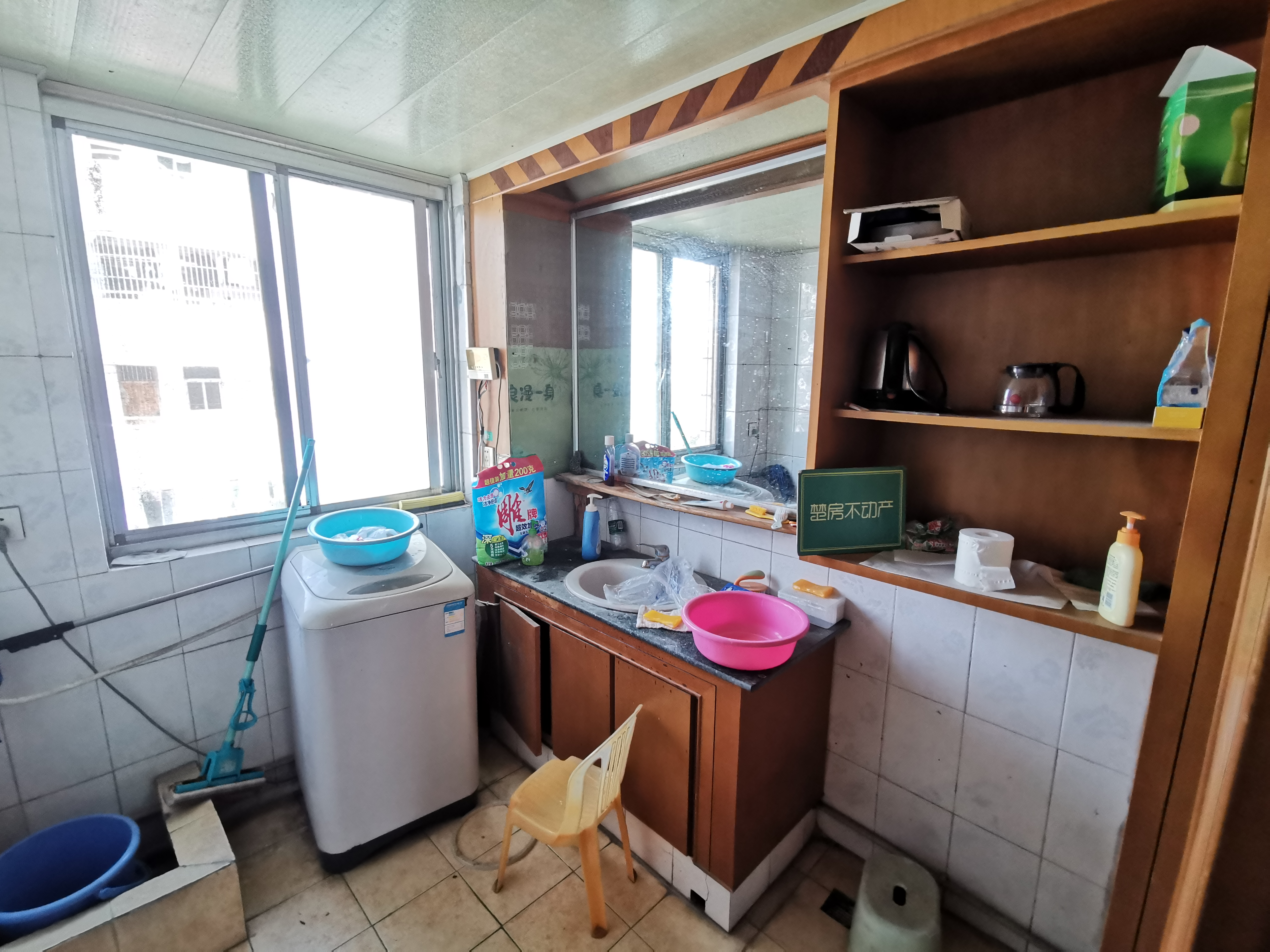 复州花园超大三房可做四房南北通透楼层好看房方便带地下室一起出售