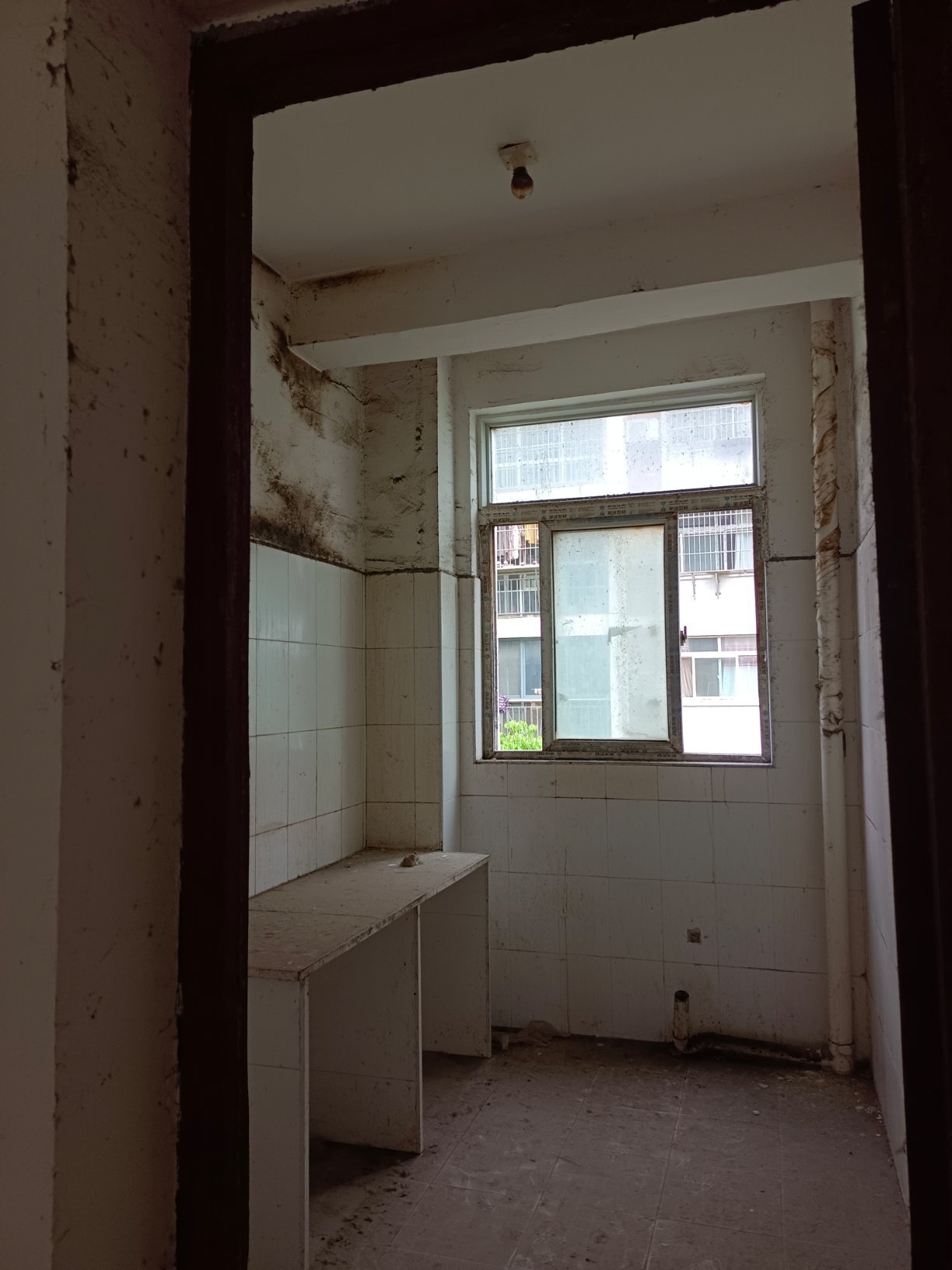 和平 旁，万人小区，配套设施齐全