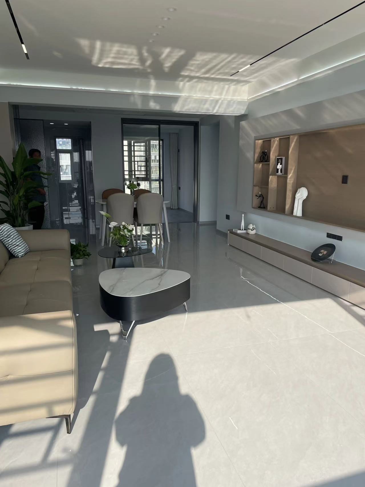 降价了，城南，福星城，边户，视野采光好，全新精装三房两卫，好楼层