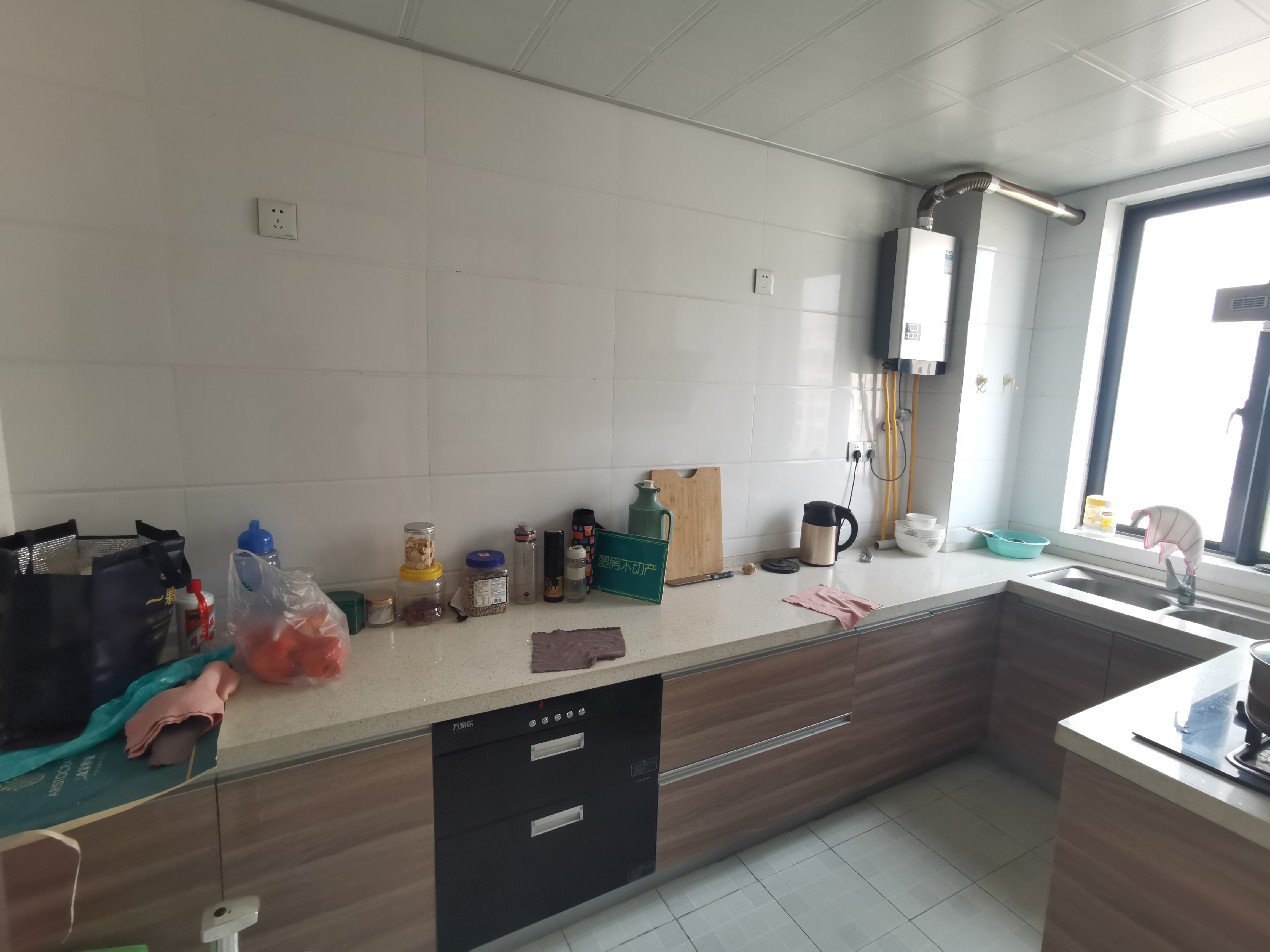 上林仙苑装修大三房双阳台视野好门打开人都要吹走了