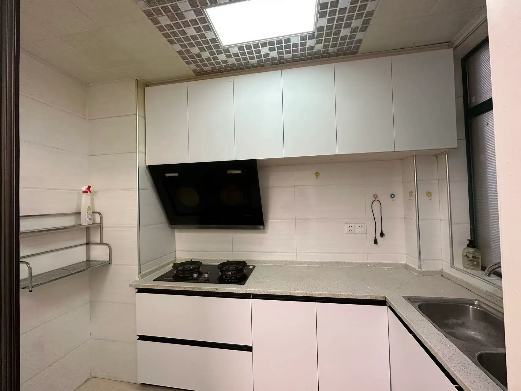 捡漏，城南，新城一号，精装3房2厅2卫，诚心出售，好楼层