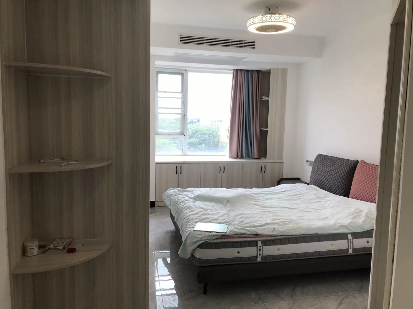 急售急售满庭春精装卖毛坯价配套齐全精装大三房边户户型好诚意出售