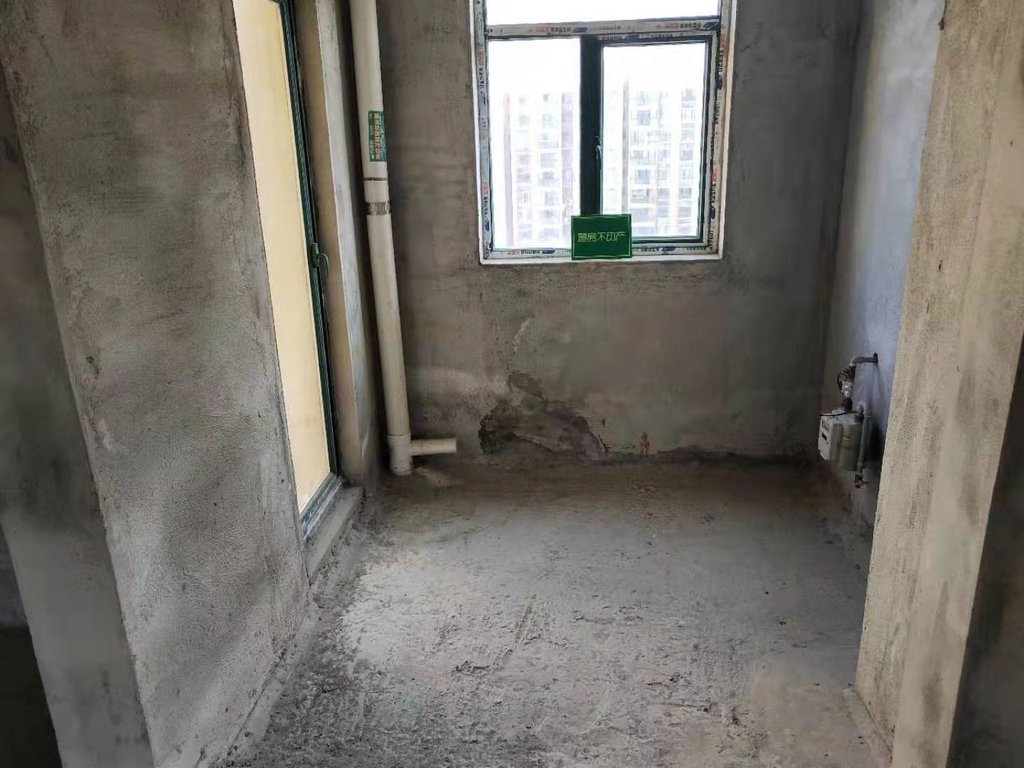 城南好房推荐新城一号新街毛坯三房南北通透户型看房方便