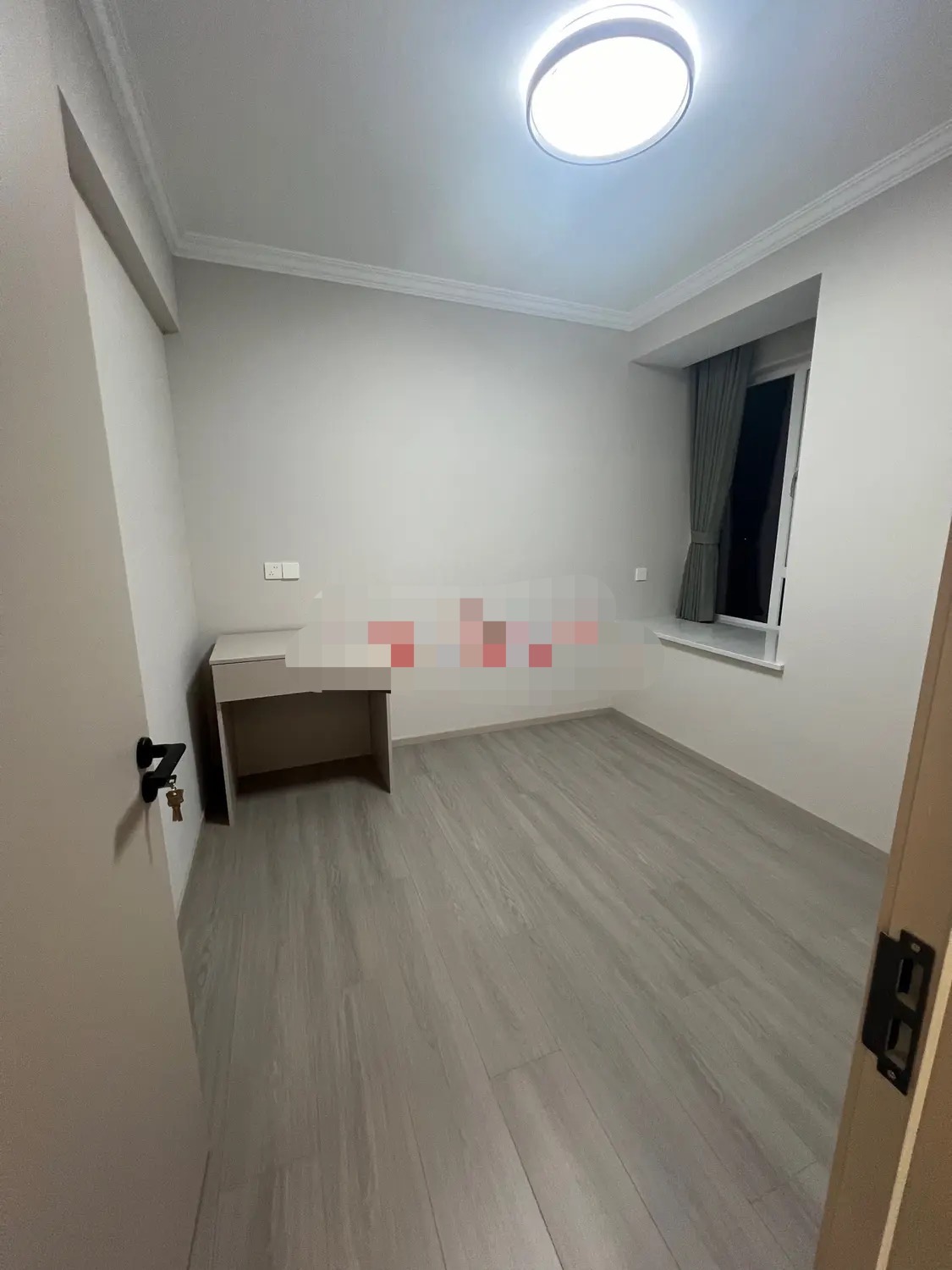 捡漏，满庭春，精装三房，全新装修，电梯好楼层，楼下仙桃晓学