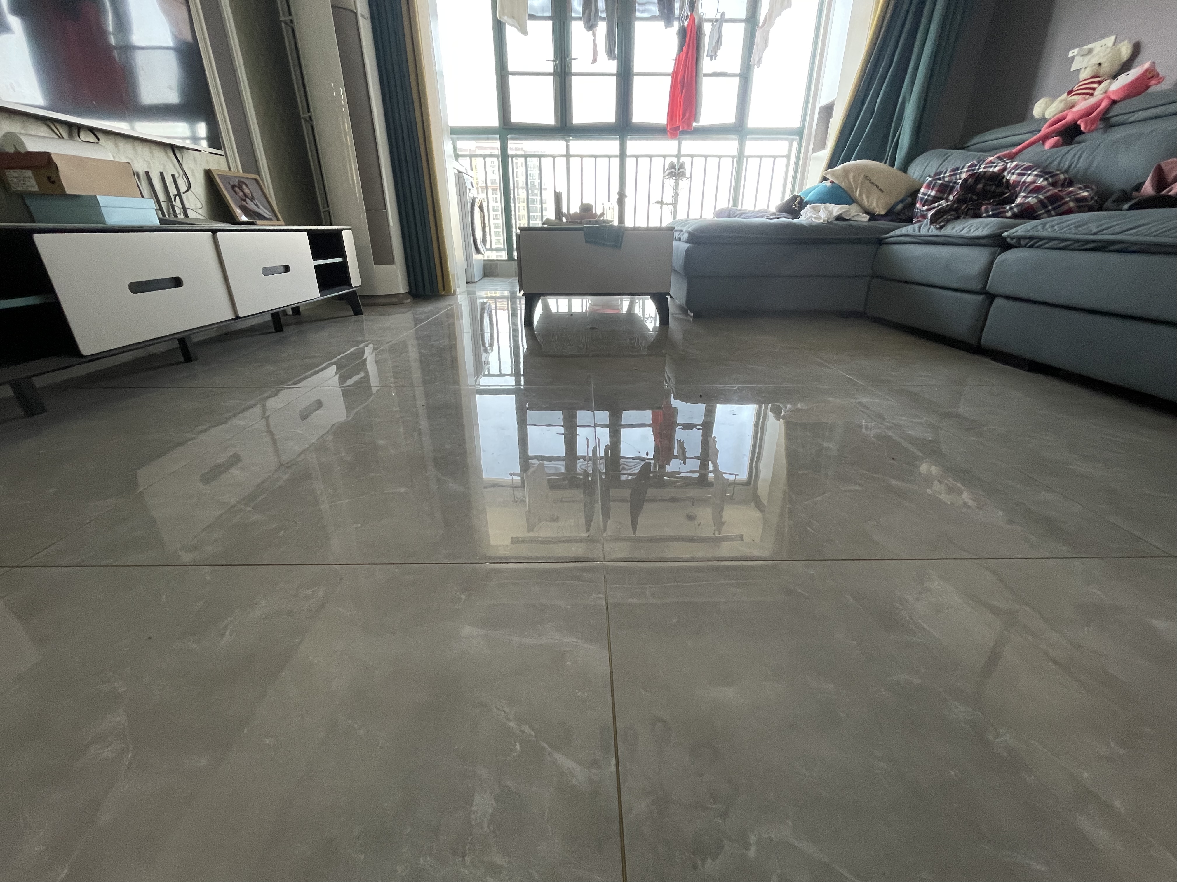 新城一号五期，精装3房 户型好，保养好，提包入住 带车位一起哦