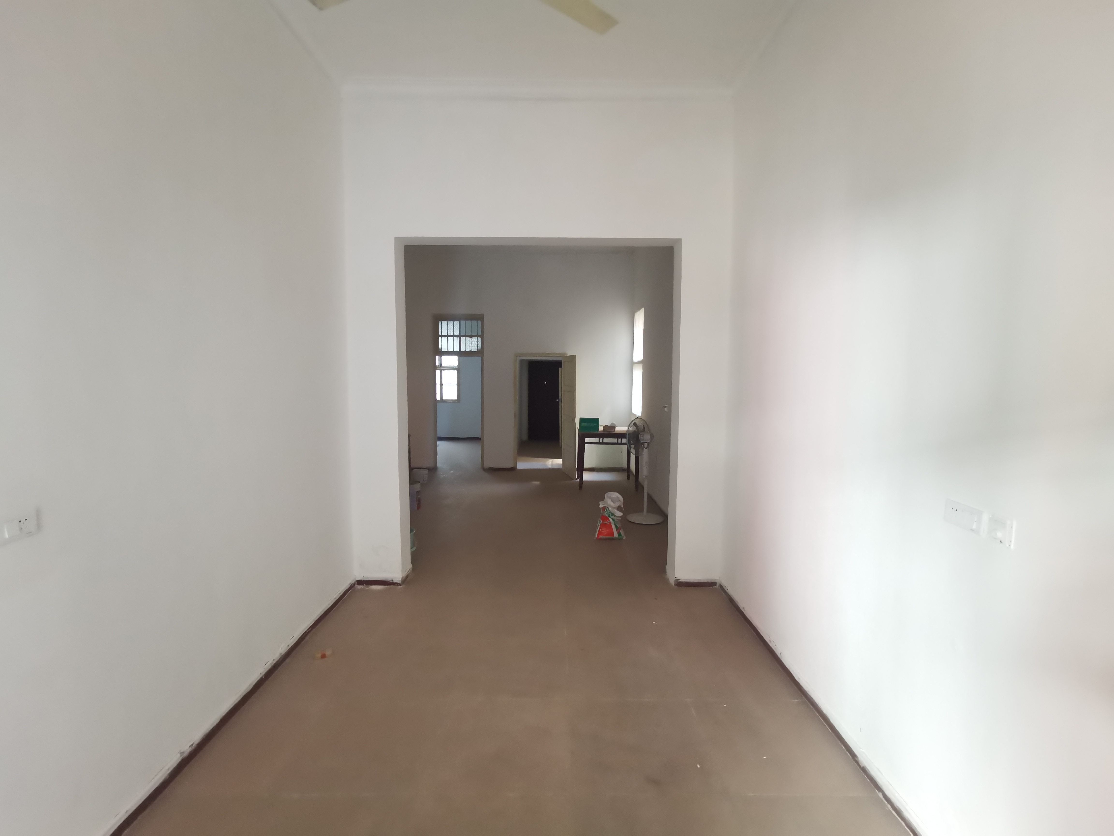 实验高中附近私房有证可过户业主诚心卖