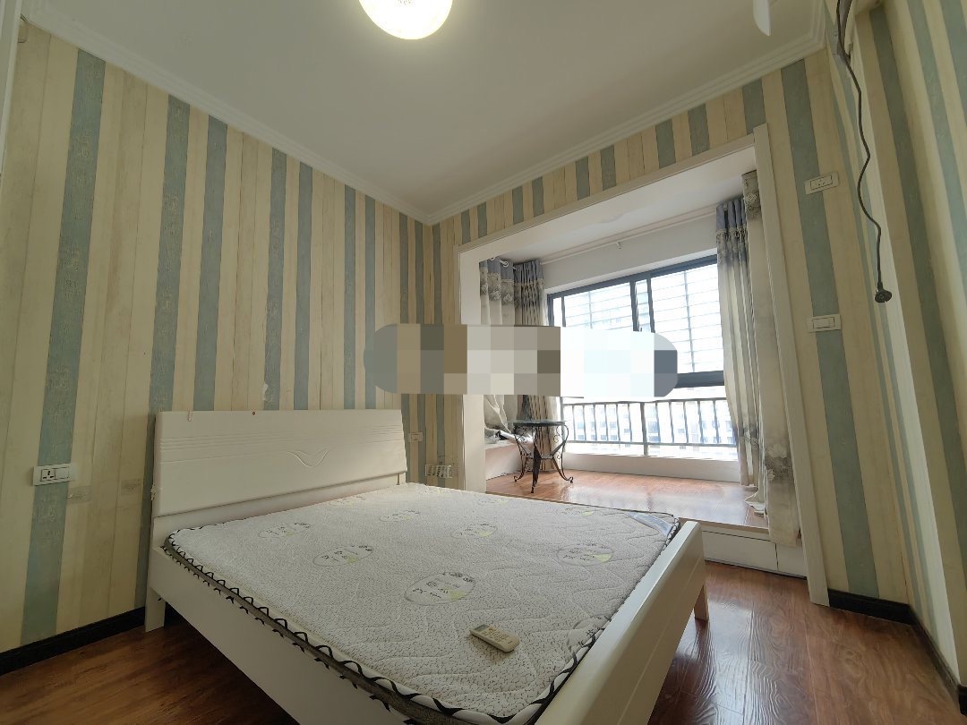 280，城东大盘，和合国际，电梯好楼层，精装三房，四小旁，采光好