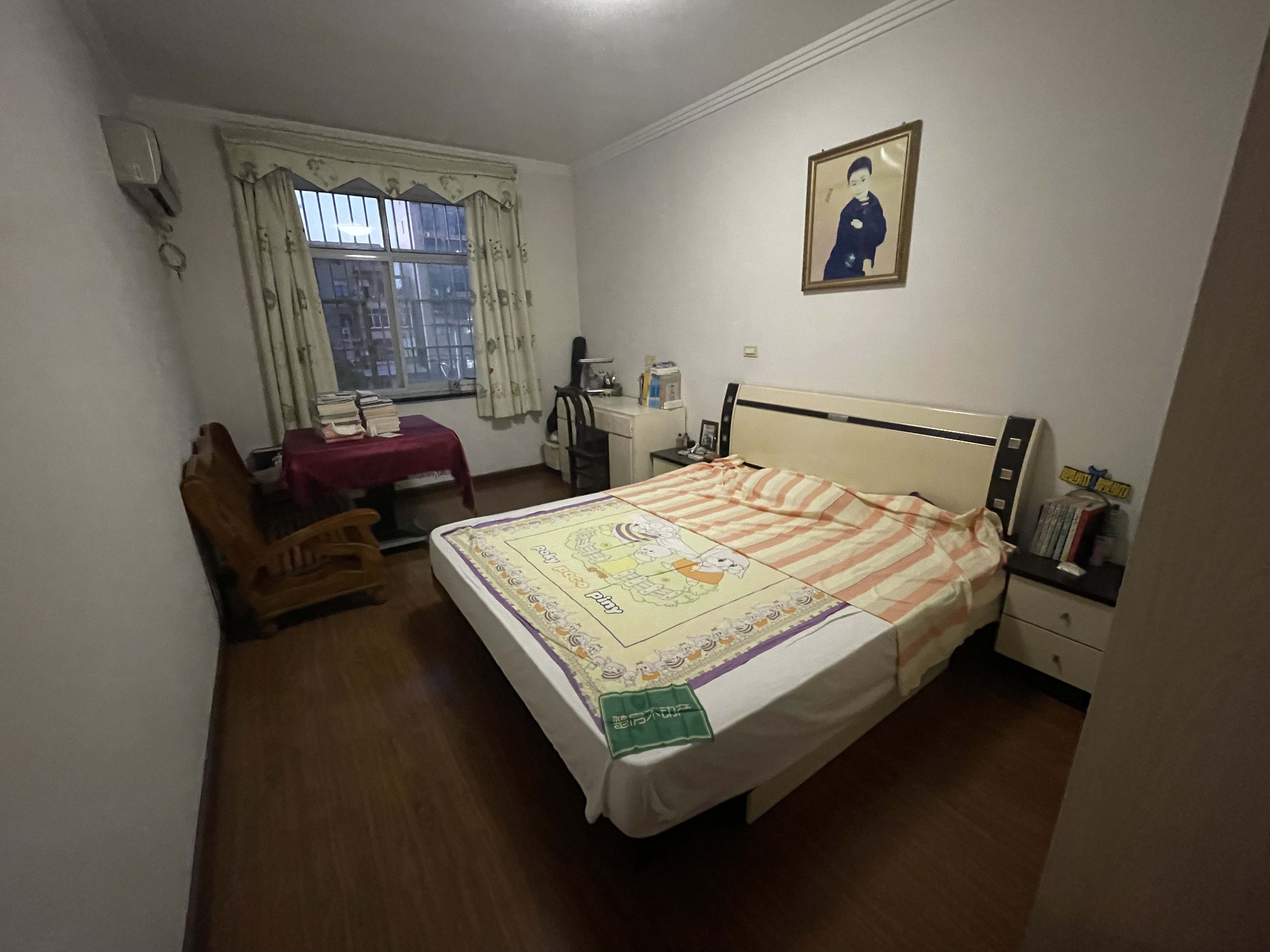 德美花苑西桥附近三房两卫好楼层菜场很近生活便利