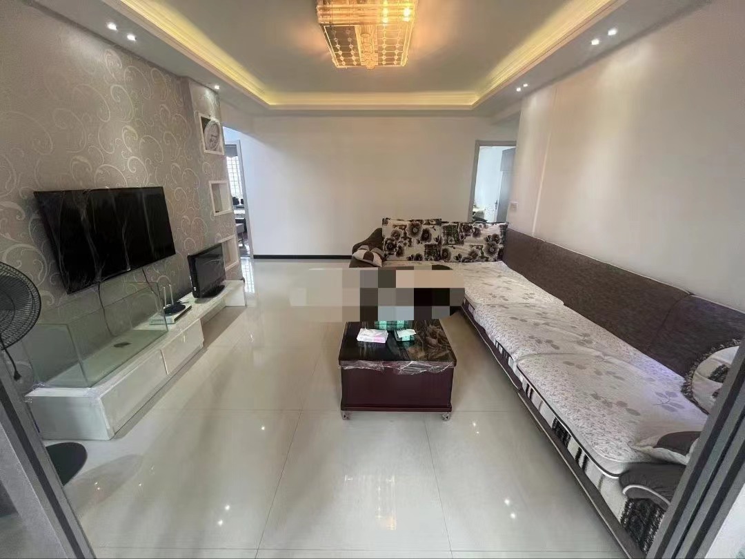 45，三天币卖房源！ 一中对面漫城林语，精装边户 ，单价5009一平，诚心出售