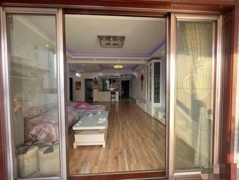 城南，元泰三中大门口，汉江景苑，电梯小高层，4300单价，好楼层，证满二