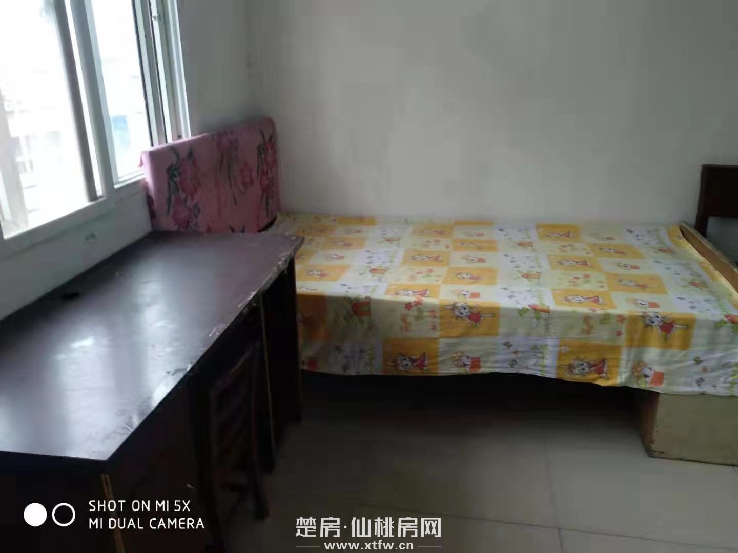 新小二校区对面单间出租