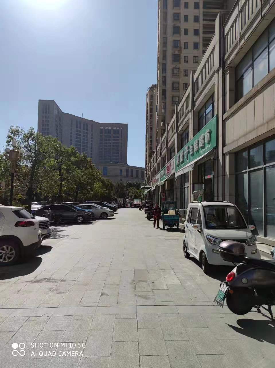 祥生观棠府门面出租位置好一年12000旁边就是二小发展前景 大