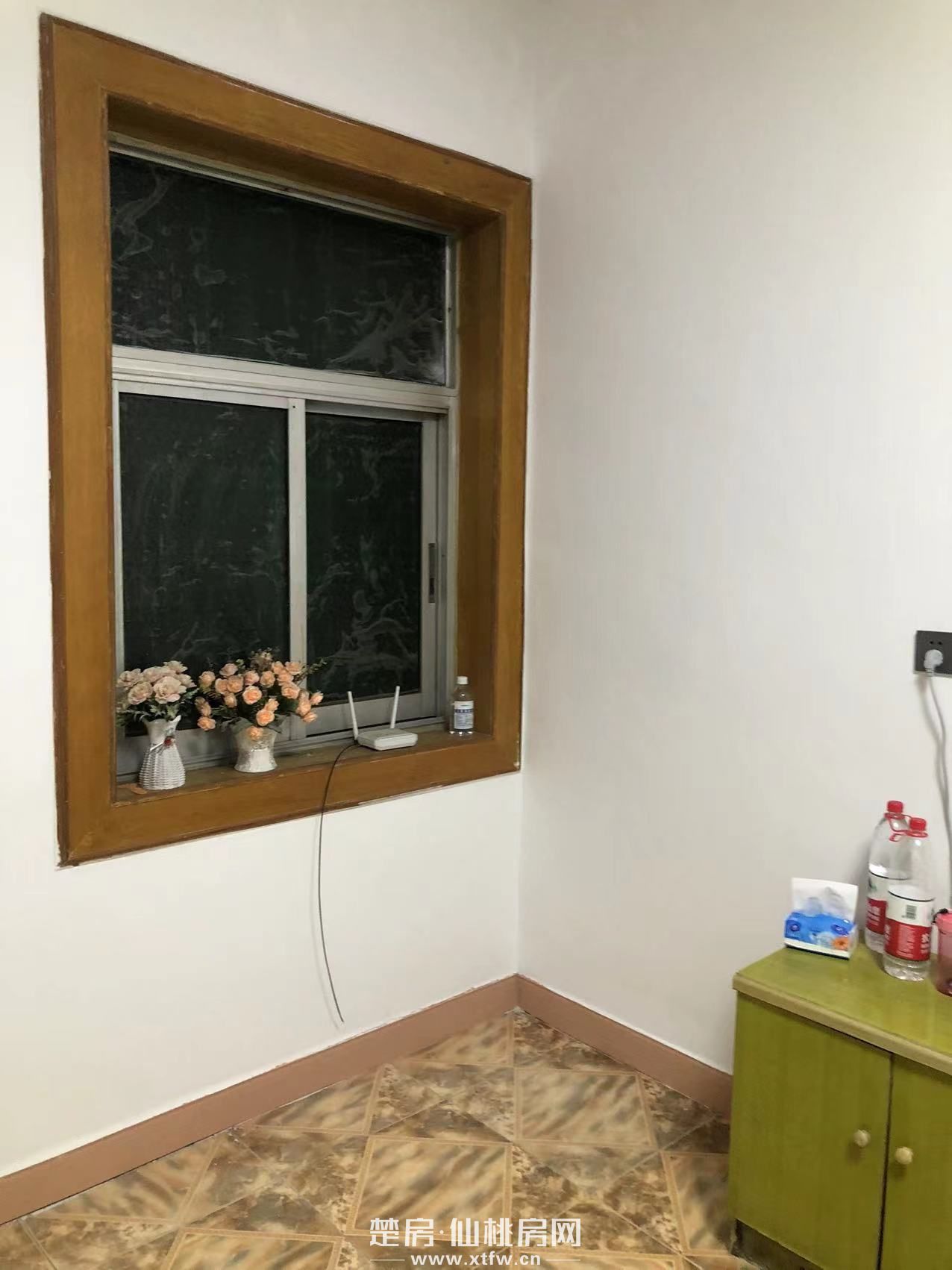 东桥花源酒店对面汉江酒店（斐岸酒店）边带家具电器好房出租