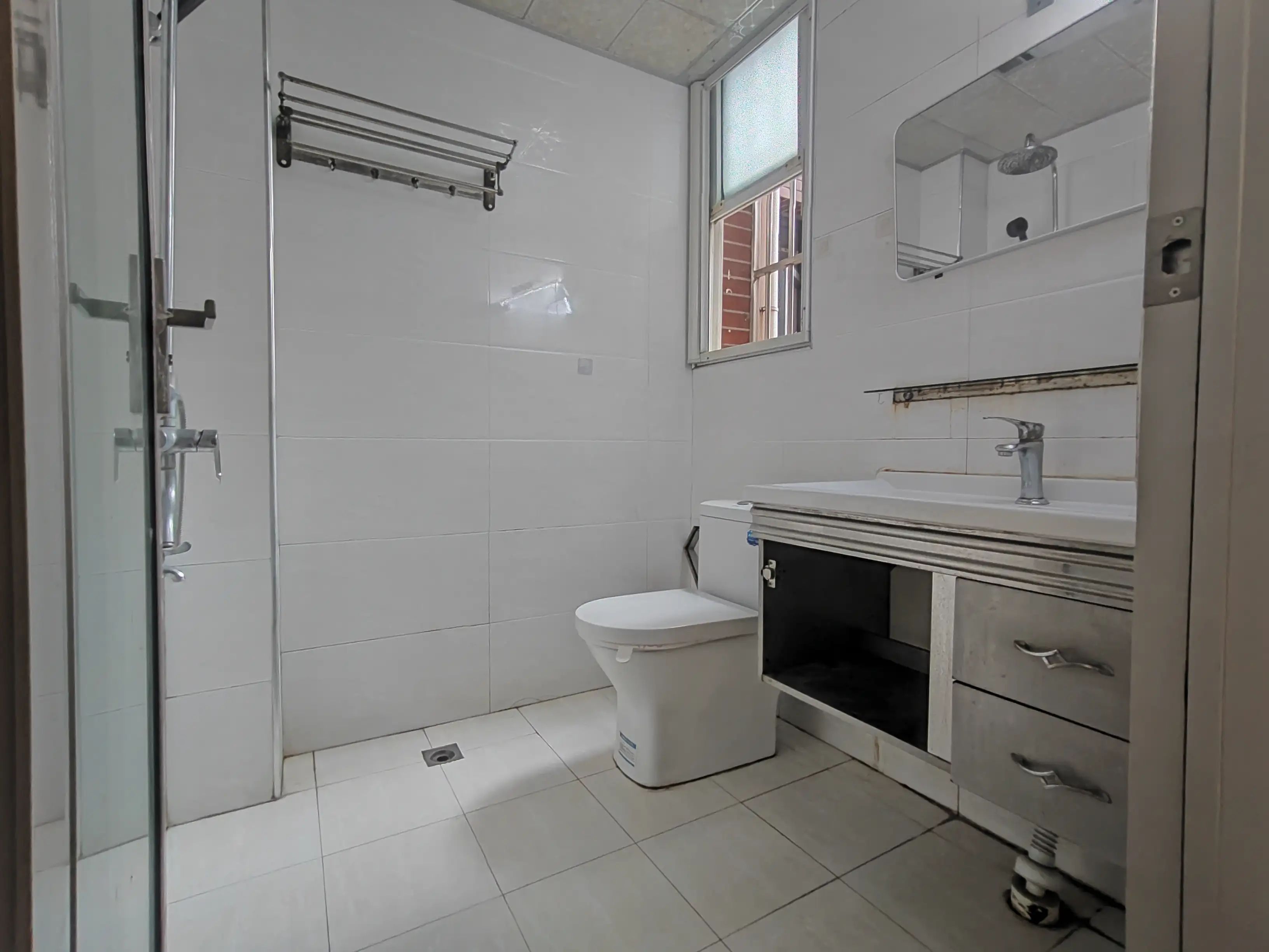 捡漏，城南，紫金城，电梯精装三房，好楼层，证满二，亏本出售