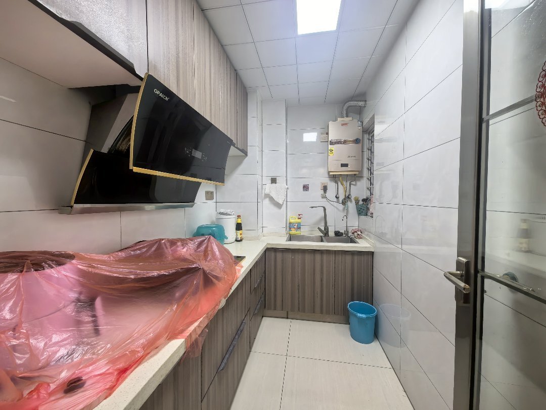 捡漏，城西，满庭春，精装二房，全屋中央空调，证满二，好楼层