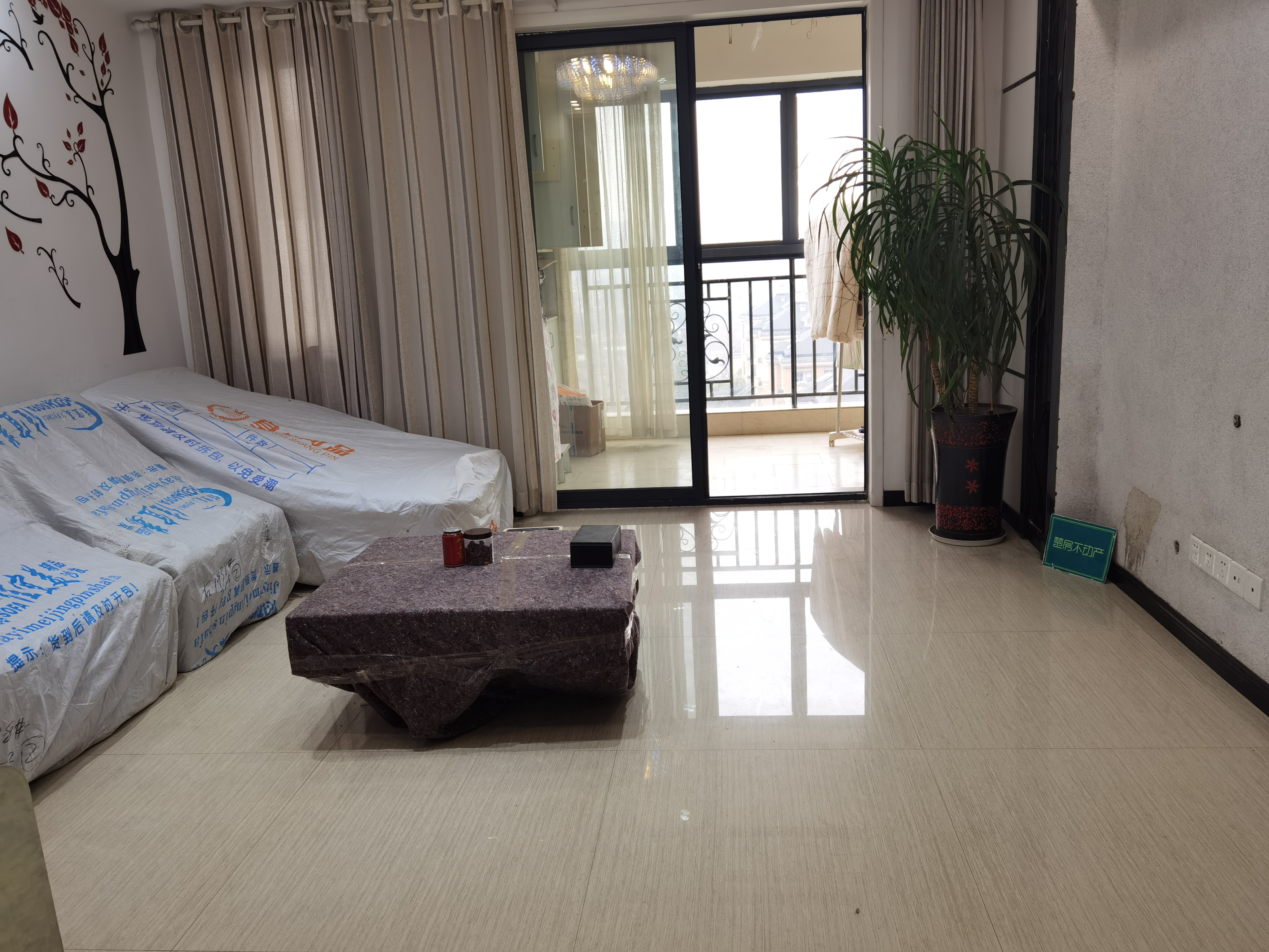 绿地华庭电梯复式 赠送面积多精装大5房诚意出售