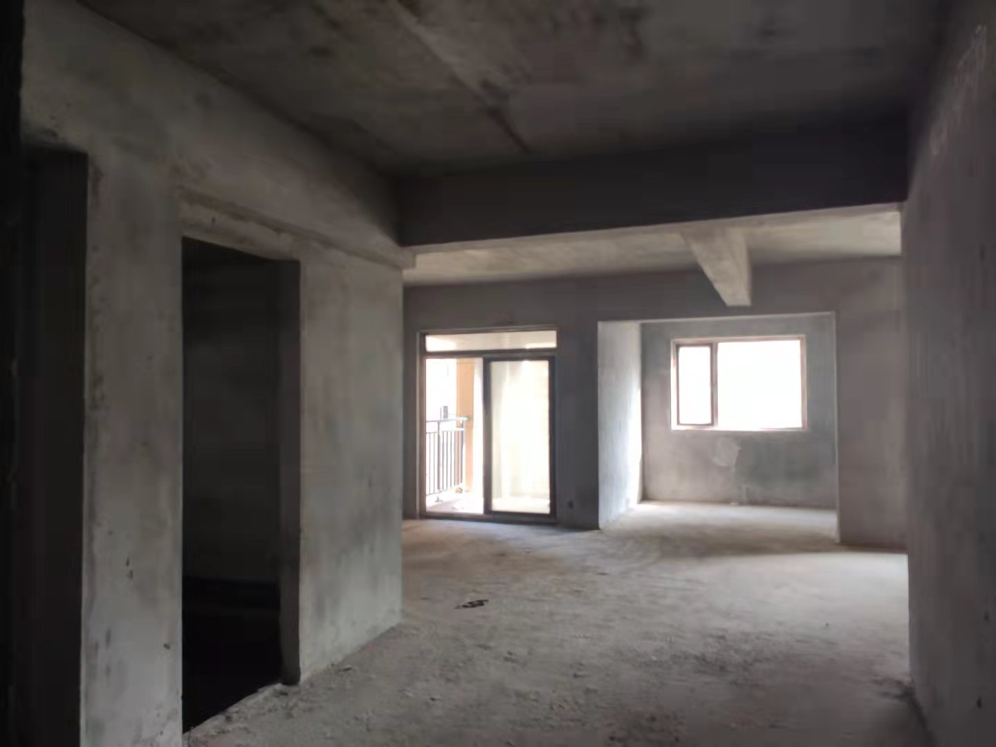 急售急售城南新三中门口元泰未来城107平中高楼层看房方便