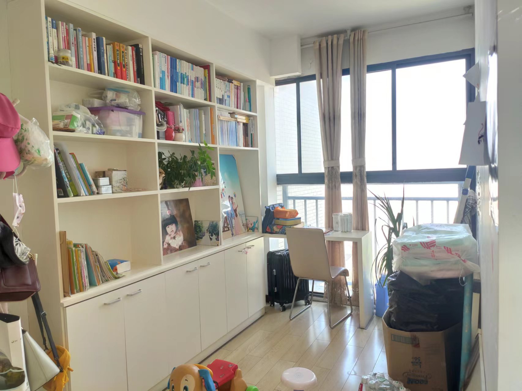 阳光田园国际送入户花园精装修三室两厅两卫满二证在手南北通透双阳台