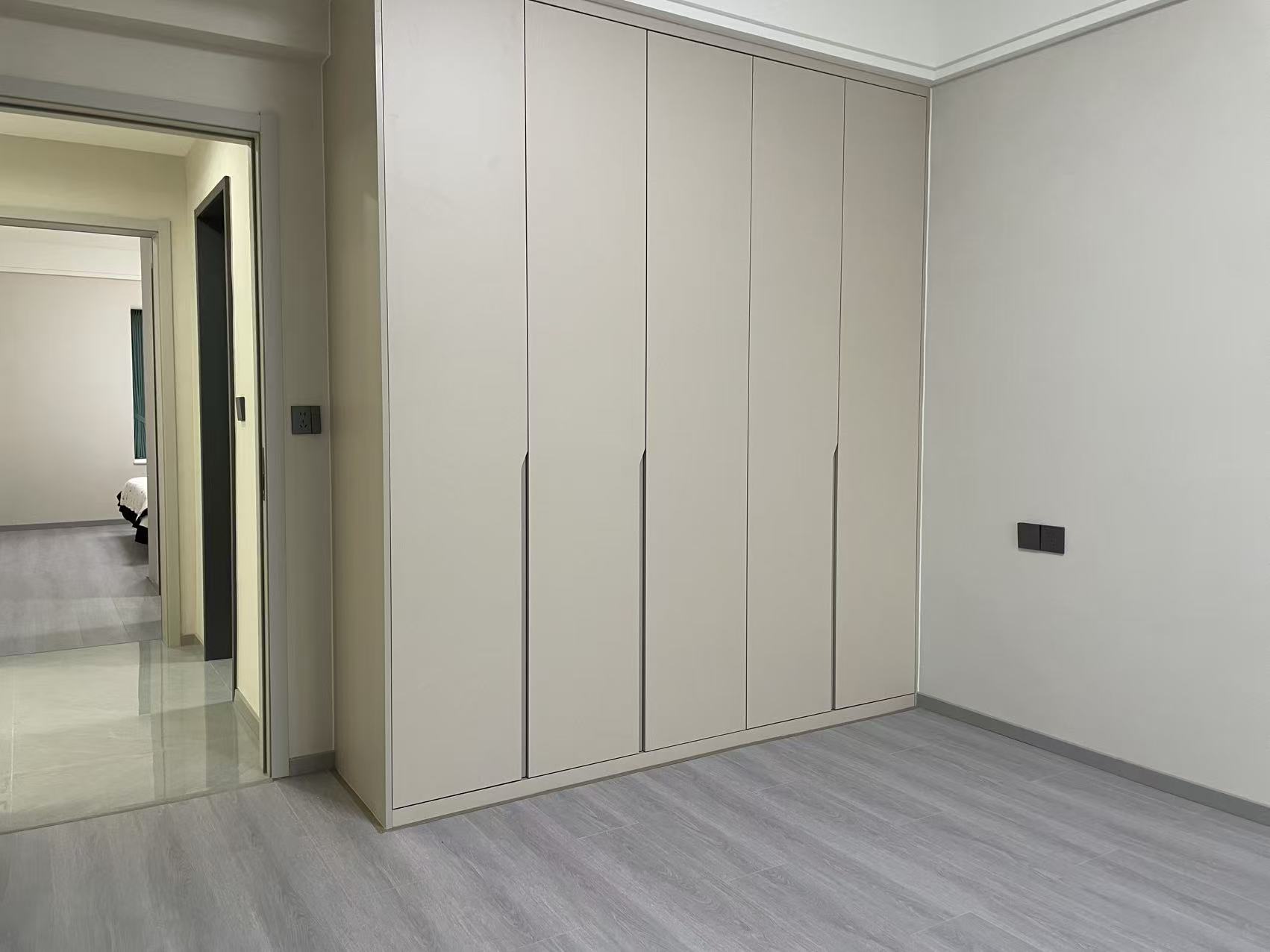 御湖世家全新精装修优质好房欢迎参观！