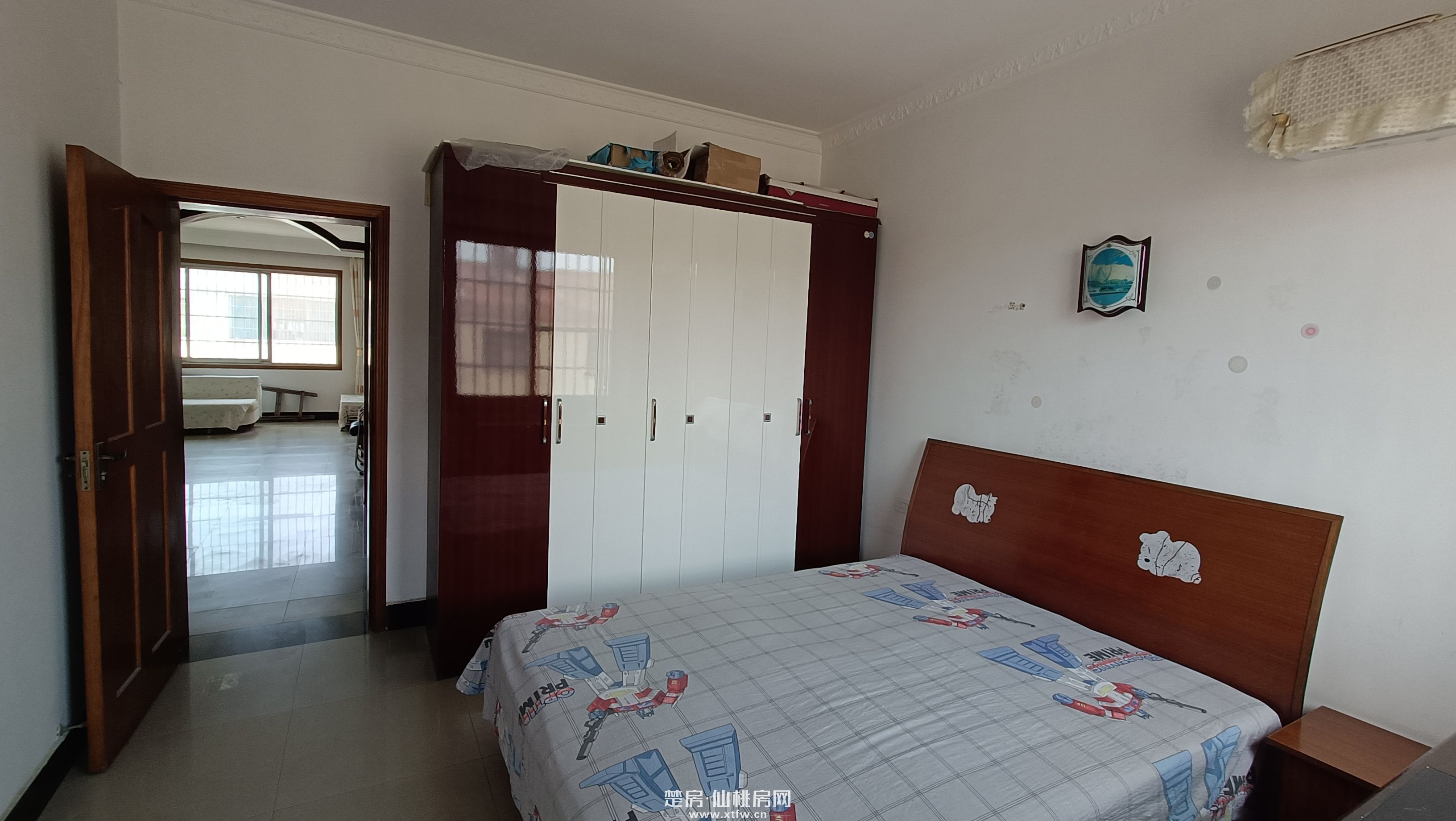 德政园枫丹苑三房诚意出售，赠送家具家电，拎包即住