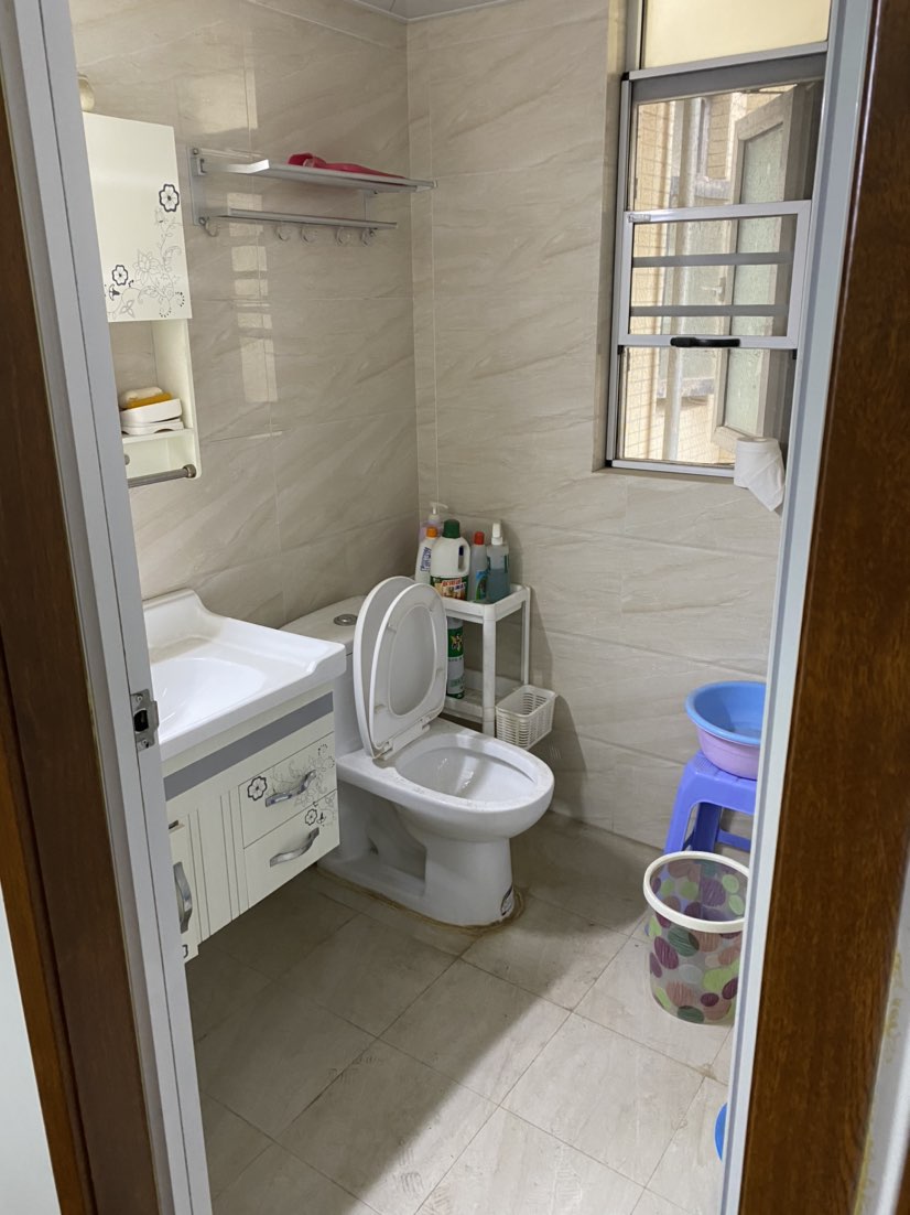 和合国际电梯好楼层满五weiyi，拎包入住