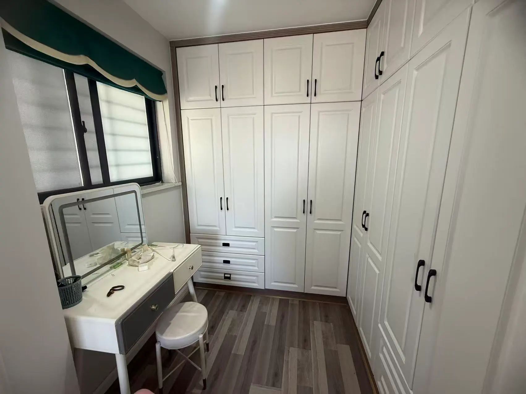 福星城房东武汉置业低价甩卖，成色保持的很好，单价4300元