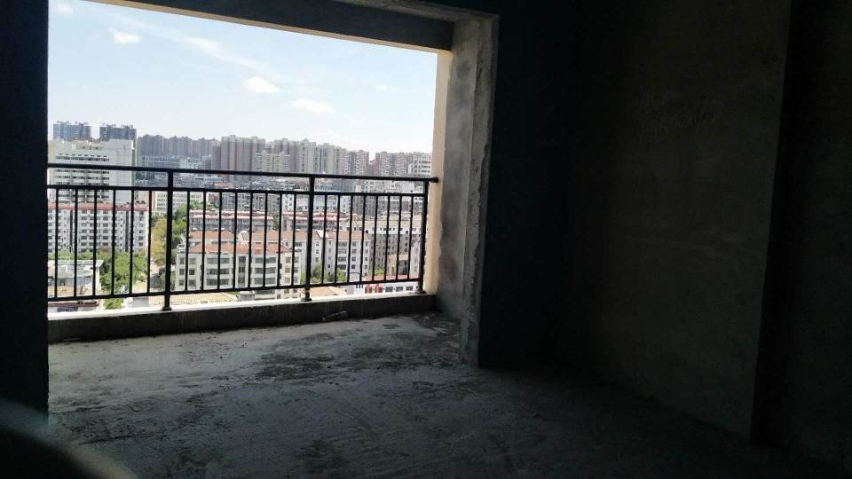 武商旁，财源盛景电梯中层，有证可按揭，单价美丽，看房方便