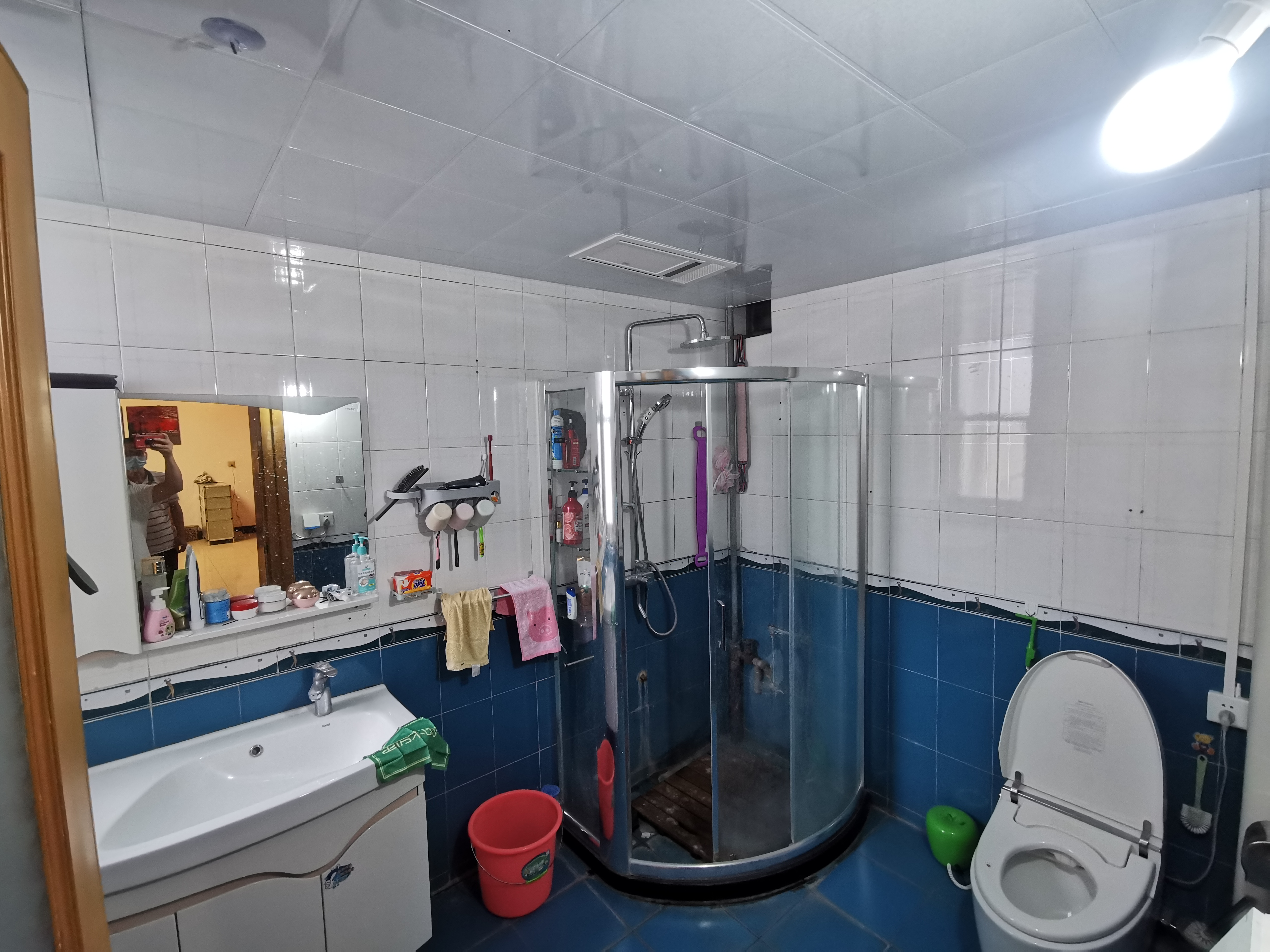 武商仙下河旁金叶大楼四房10米大阳台三房朝南诚心卖看房方便