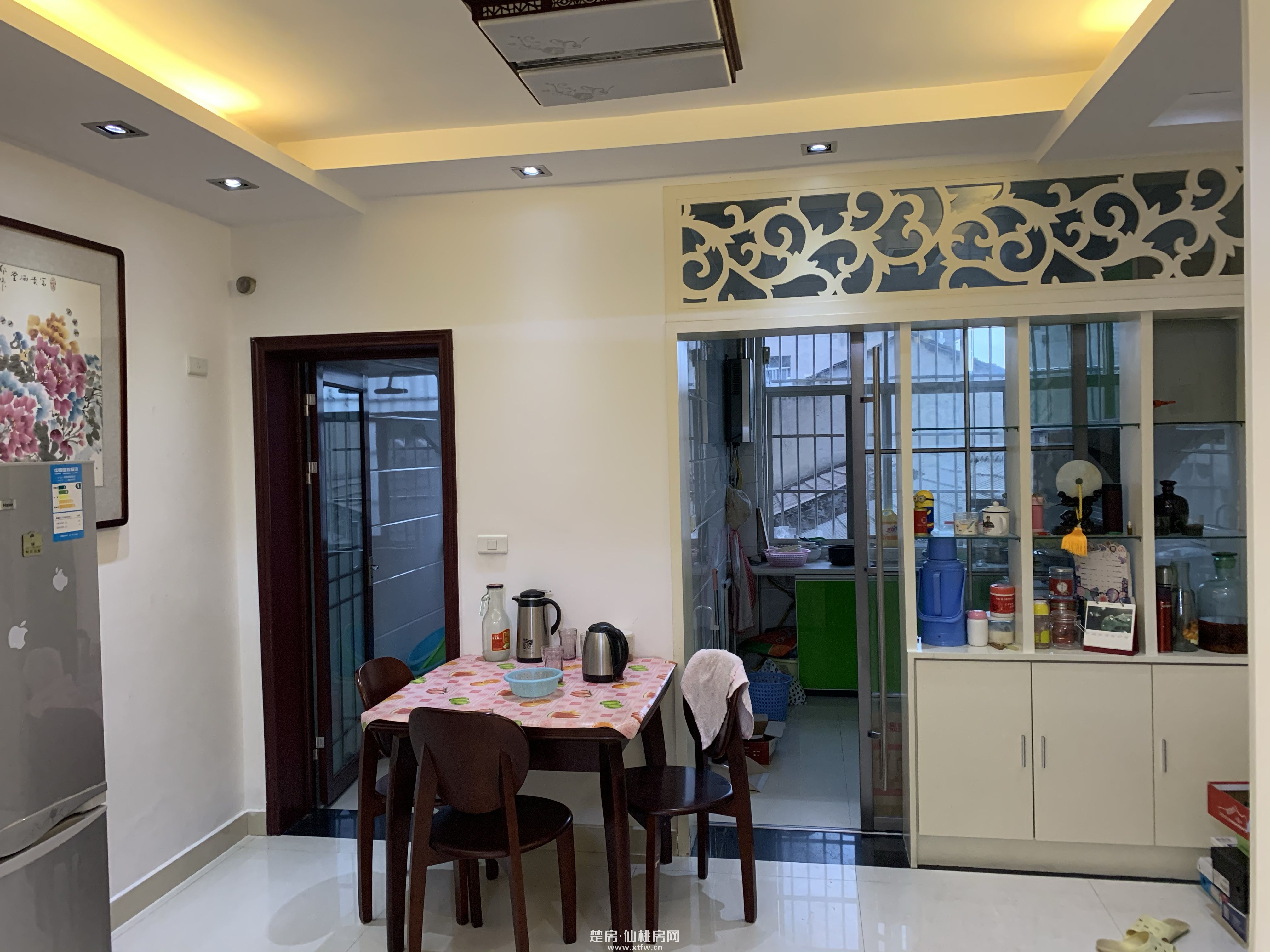 公交文明小区，有天然气，拎包就可入住