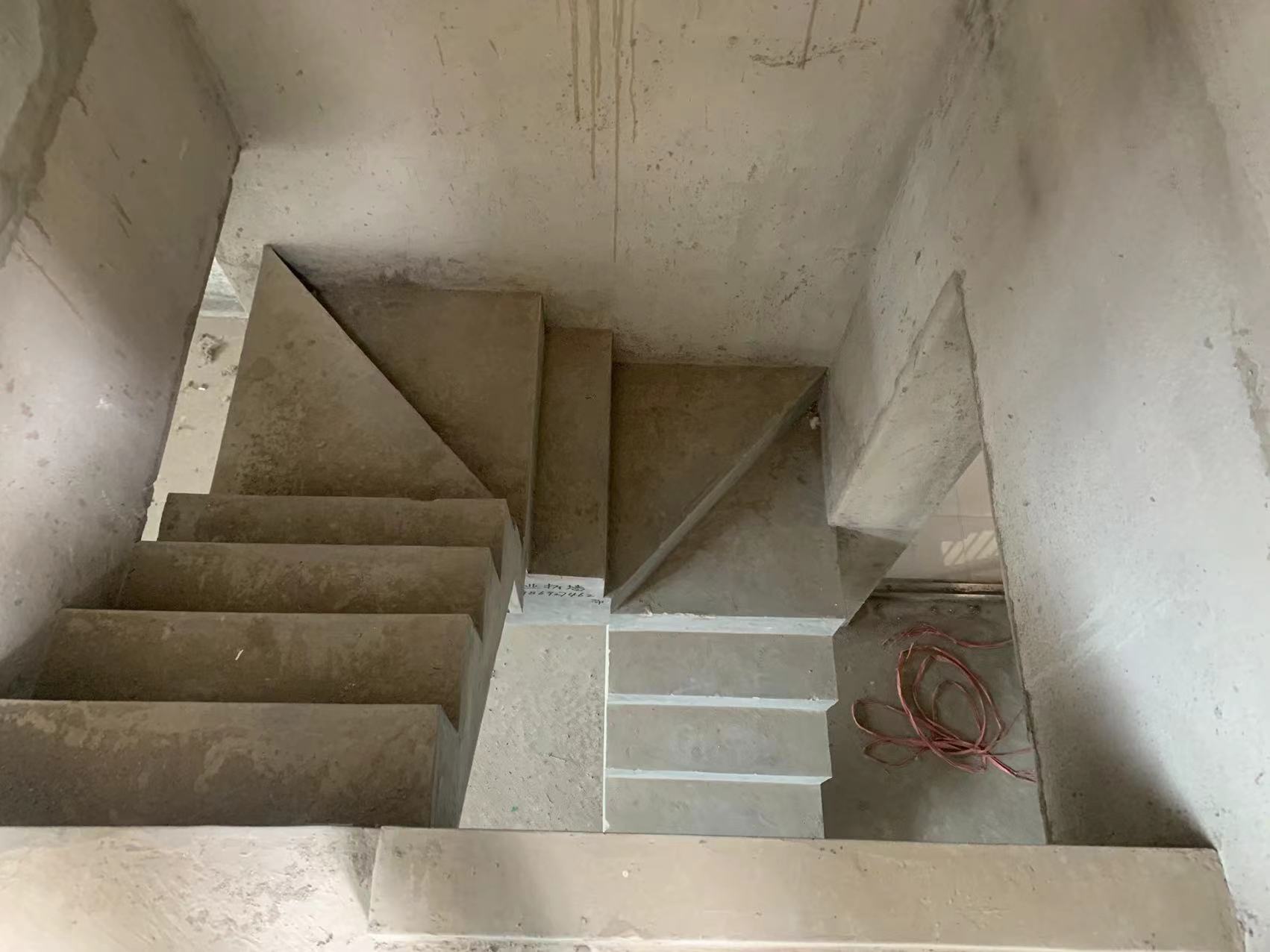 城西绿化率40%，观棠府小区，复式楼157㎡，好房速秒