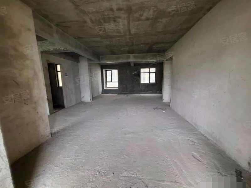 344，捡漏捡漏！城南，新城壹号，电梯好楼层12楼，边户，单嫁只要4500，