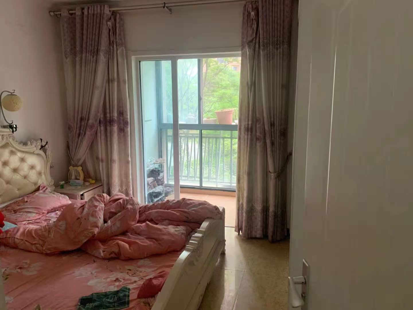 满庭春带供暖小三房装成两个卫生间证件在手仙桃 城西大盘