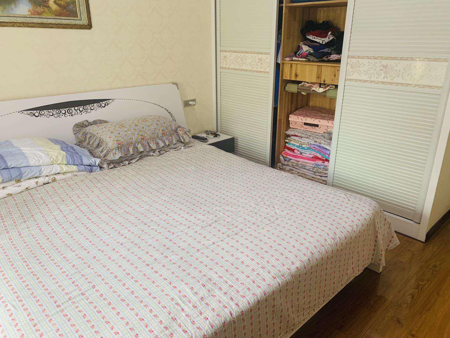 城南精装大三房，直接拎包入住