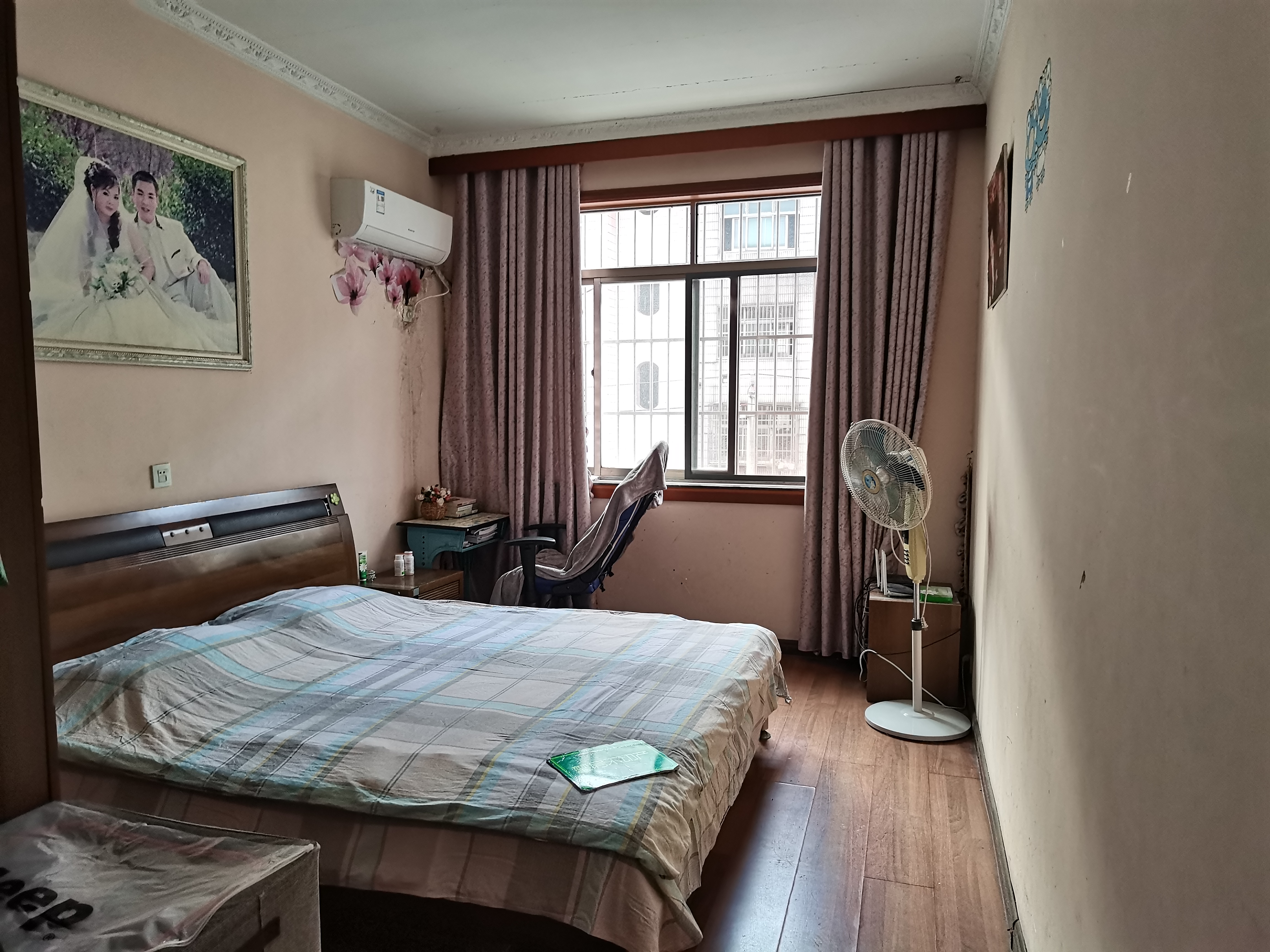 干河社区卫生服务宿舍精装四房中间楼层房东诚意出售