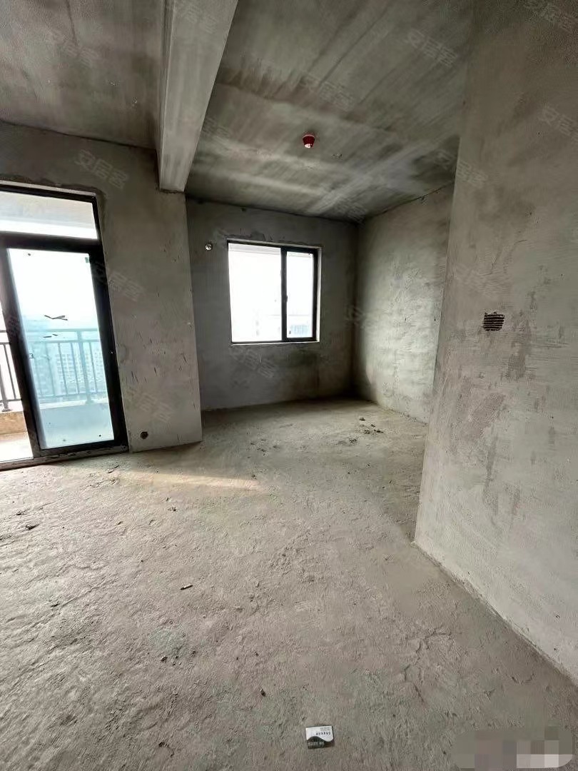 34，少有荣怀经典2房，小区环境好，证件满二，好楼层，采光绝绝子