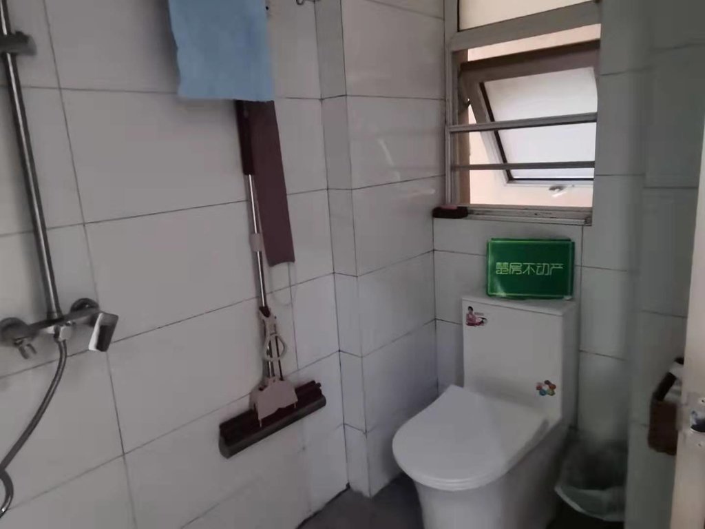 仙桃 门口满庭春精装大两房带供暖好楼层房东诚意出售