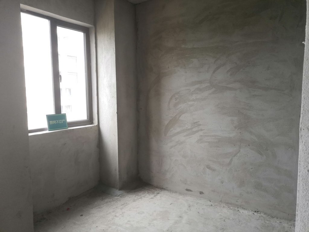 荣怀毛坯三房小区自带XUE校楼层是中间的诚意出售看房方便