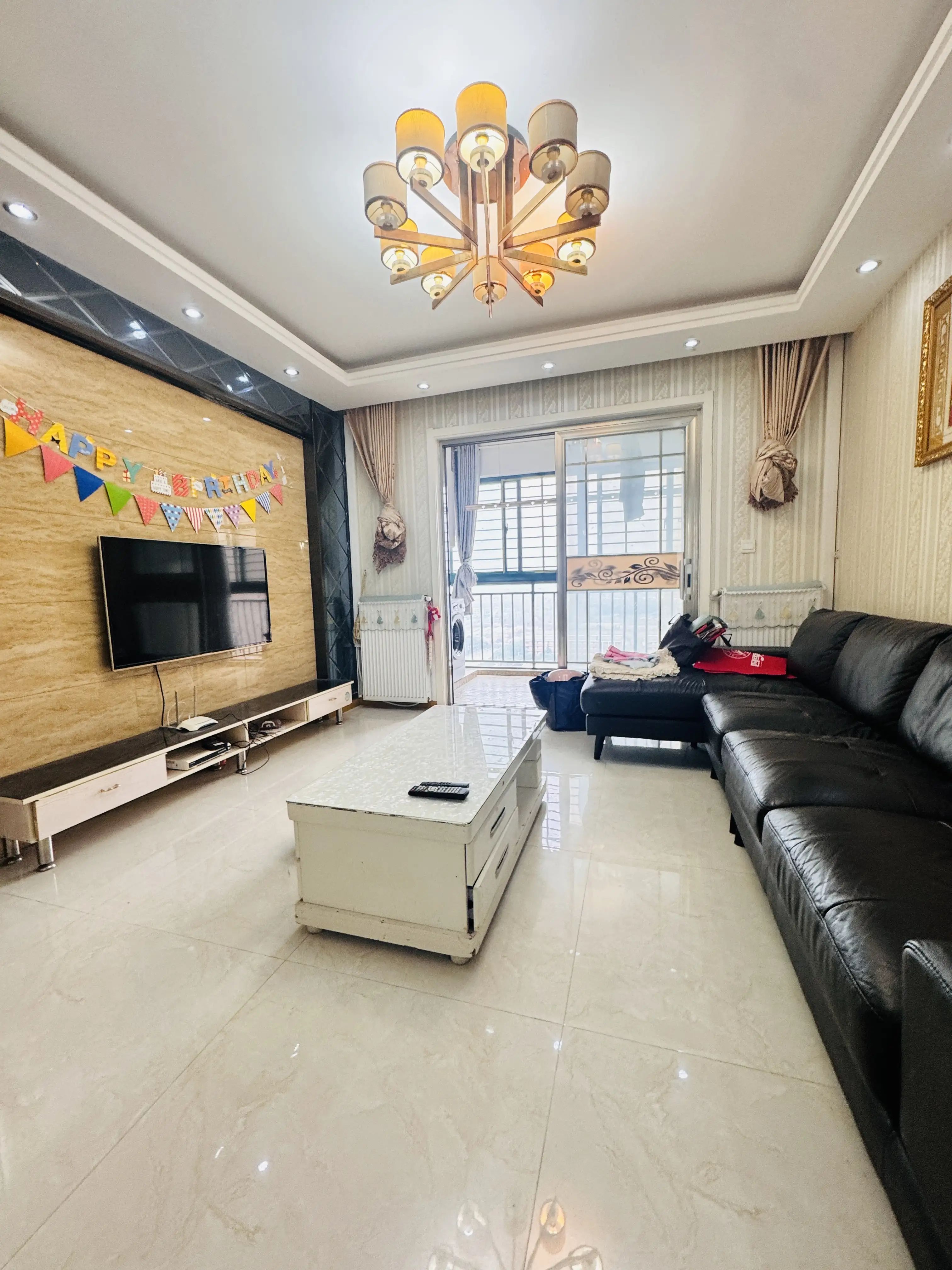 捡漏，仙桃一中对面，电梯好楼层，精装三房，东边户， 保养成色新