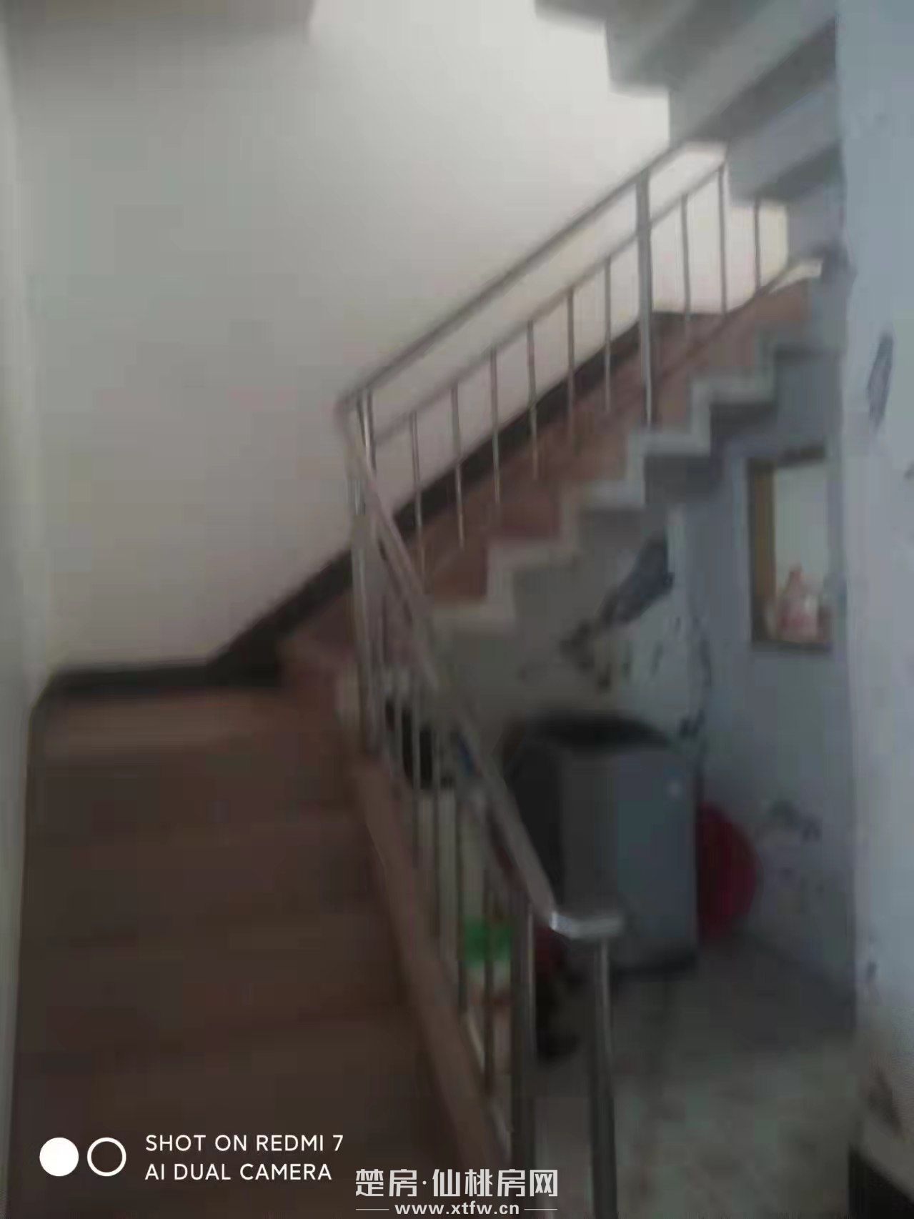 仙源中学旁小南小区三层私房诚心出售