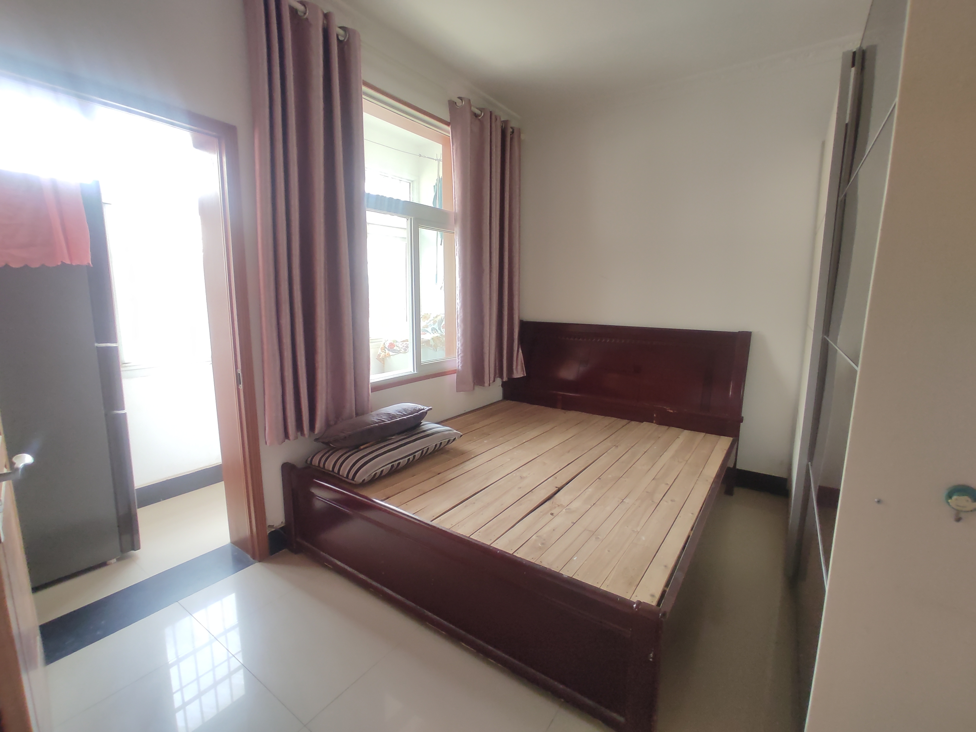 恒雅名苑精装大两房.证件满二.看房约