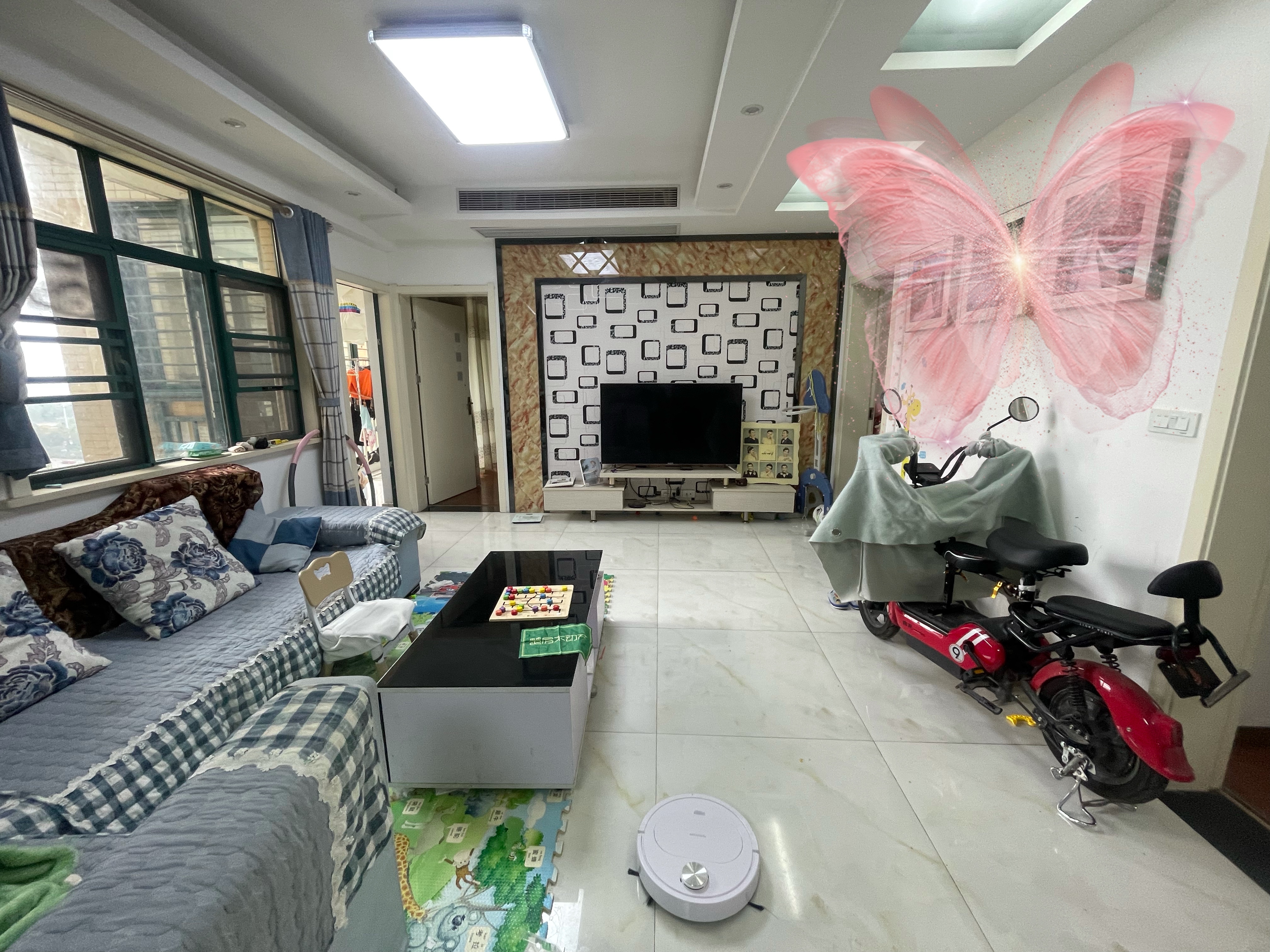 城南.新城一号.满五.精装三房.带车位一起.楼下就是.幼儿园.