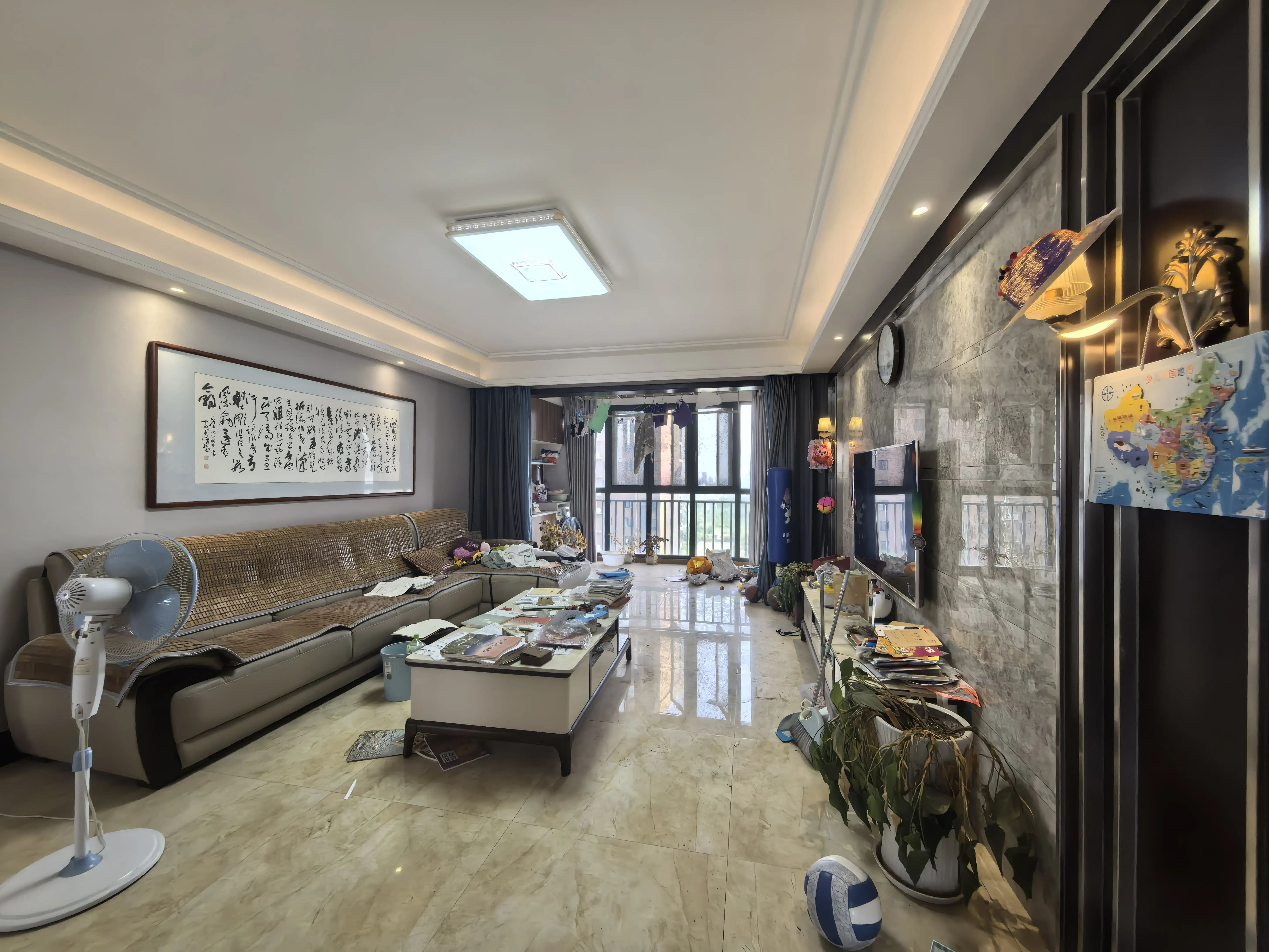 房东亏本出售，捡漏，漫城林语，好楼层，精装三房，