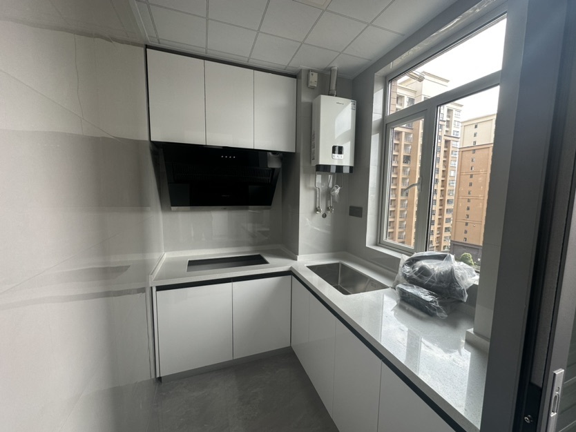 沔阳天泽园2室2厅1卫全新精装修优价出租！