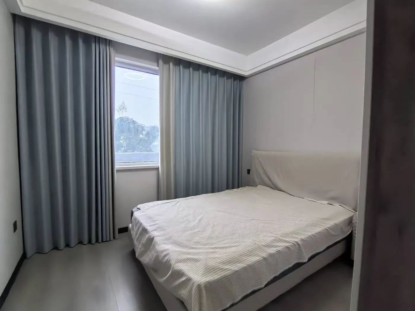 捡漏。，大露台，锦绣江山，精装三房单价4350元，证满二