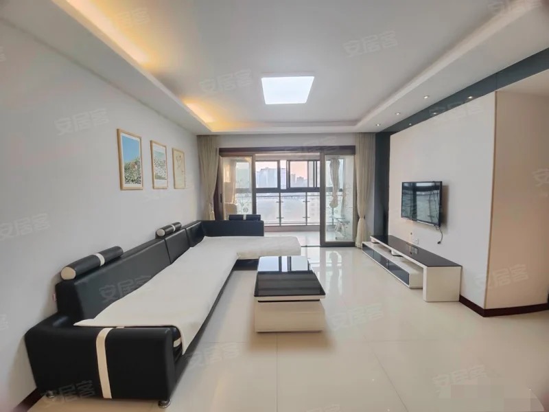 急售，城南福星城，精装单价不到4800，精装3房，好楼层11楼，采光好